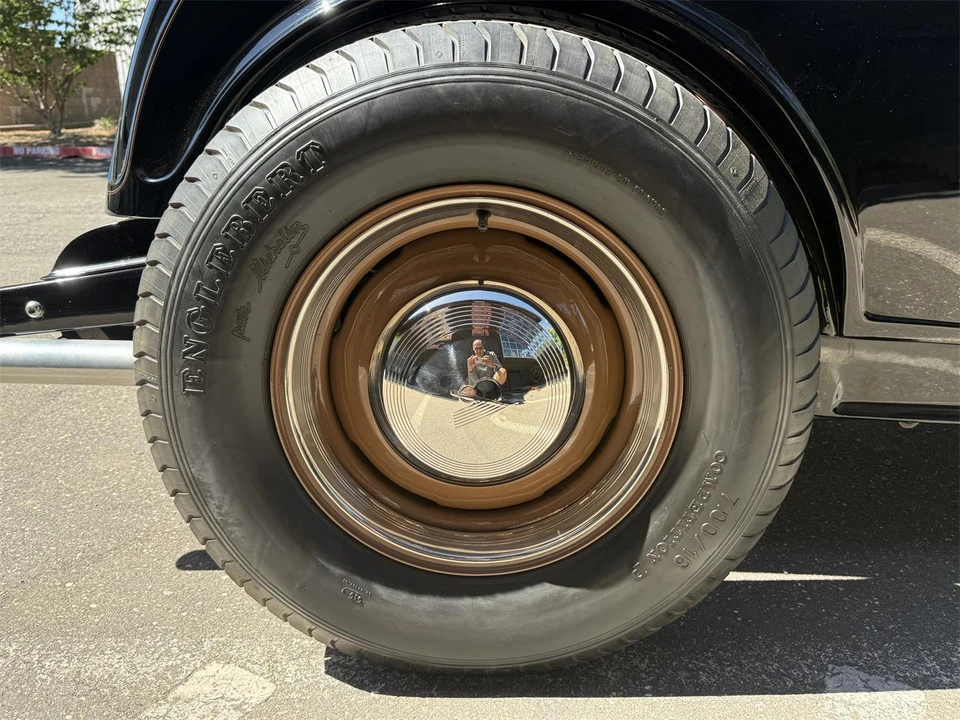 1932 Ford Model 18 & 40 - Image 8 of 31