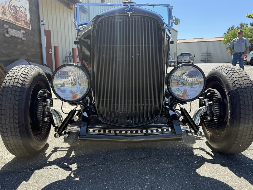 1932 Ford Model 18 & 40 - Image 10 of 31