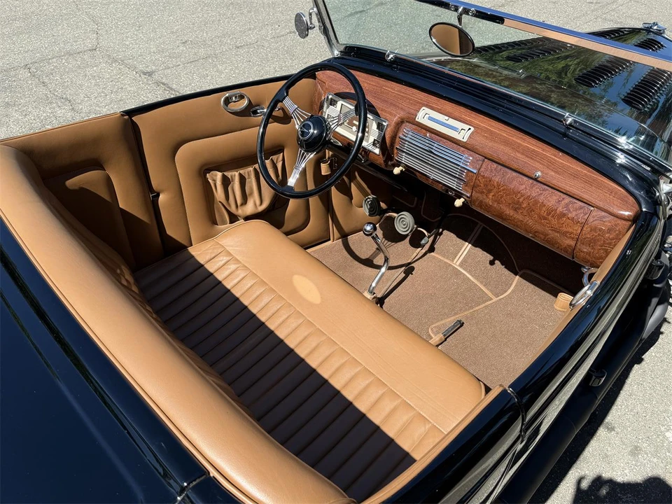 1932 Ford Model 18 & 40 - Image 15 of 31