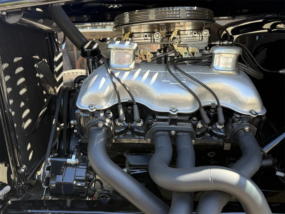 1932 Ford Model 18 & 40 - Image 25 of 31