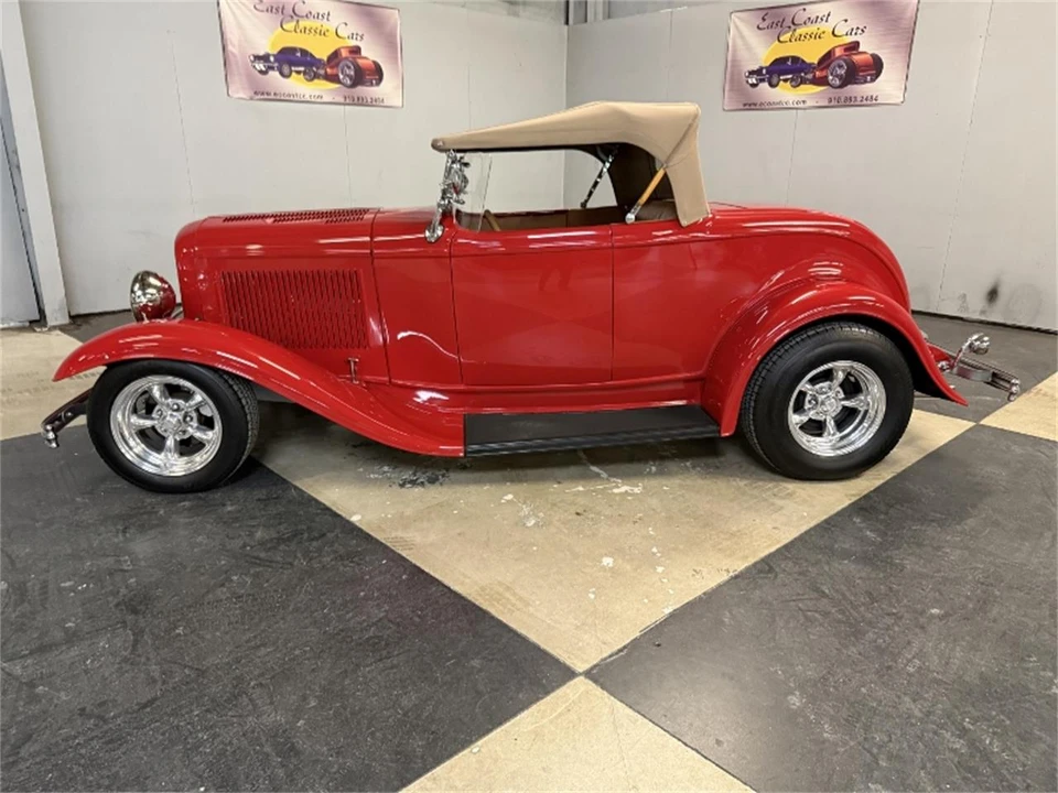 1932 Ford Model 18 & 40 - Image 2 of 31