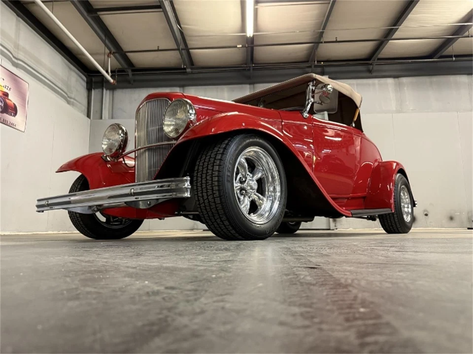 1932 Ford Model 18 & 40 - Image 10 of 31