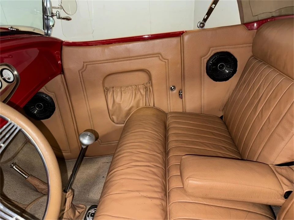 1932 Ford Model 18 & 40 - Image 17 of 31