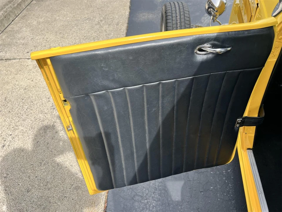 1932 Ford Model 18 & 40 - Image 12 of 27