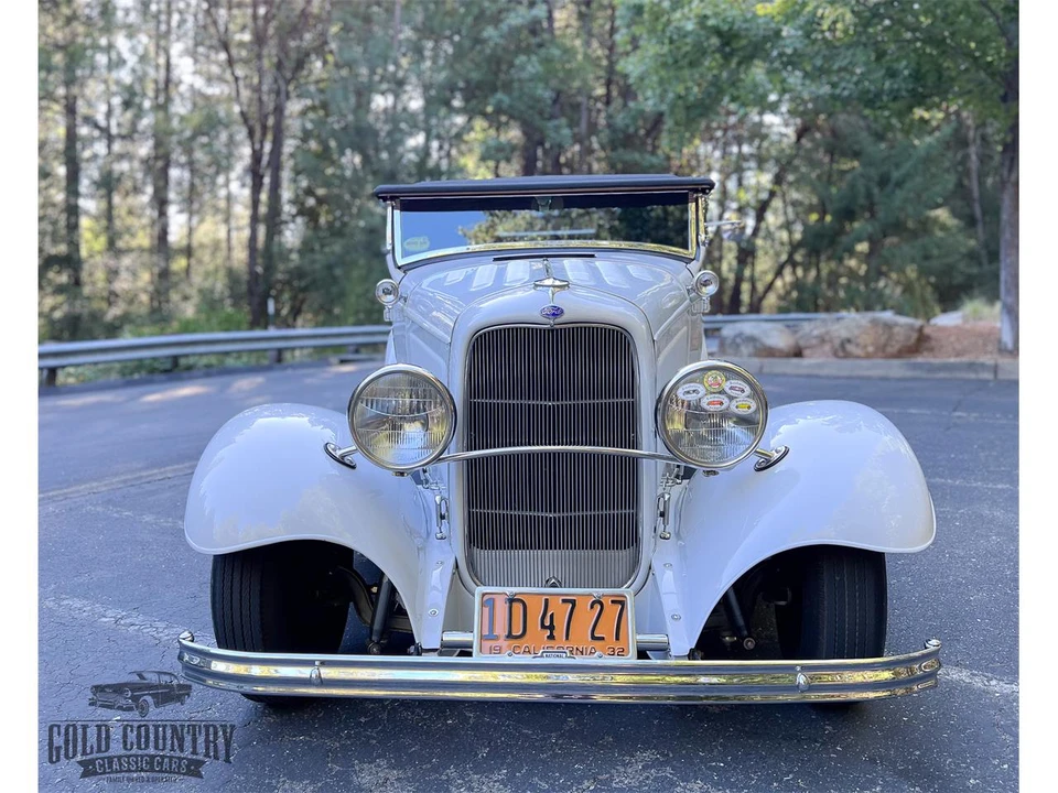 1932 Ford Model 18 & 40 - Image 11 of 31