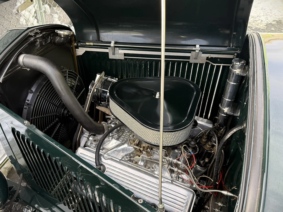 1932 Ford Model 18 & 40 - Image 14 of 21