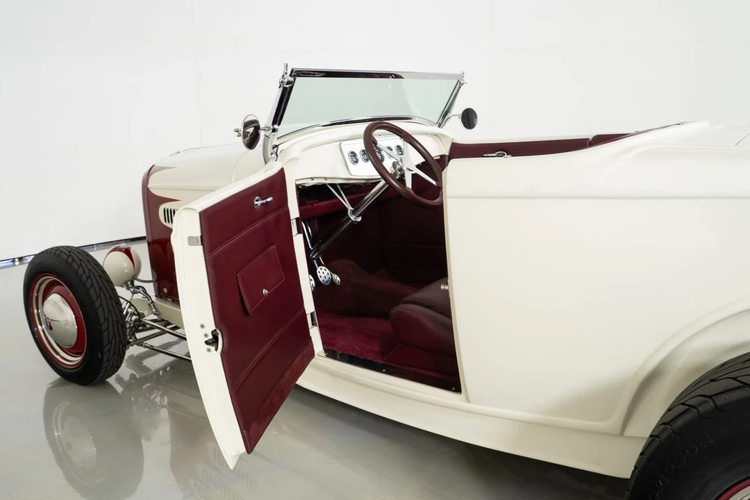 1932 Ford Model 18 & 40 - Image 18 of 31