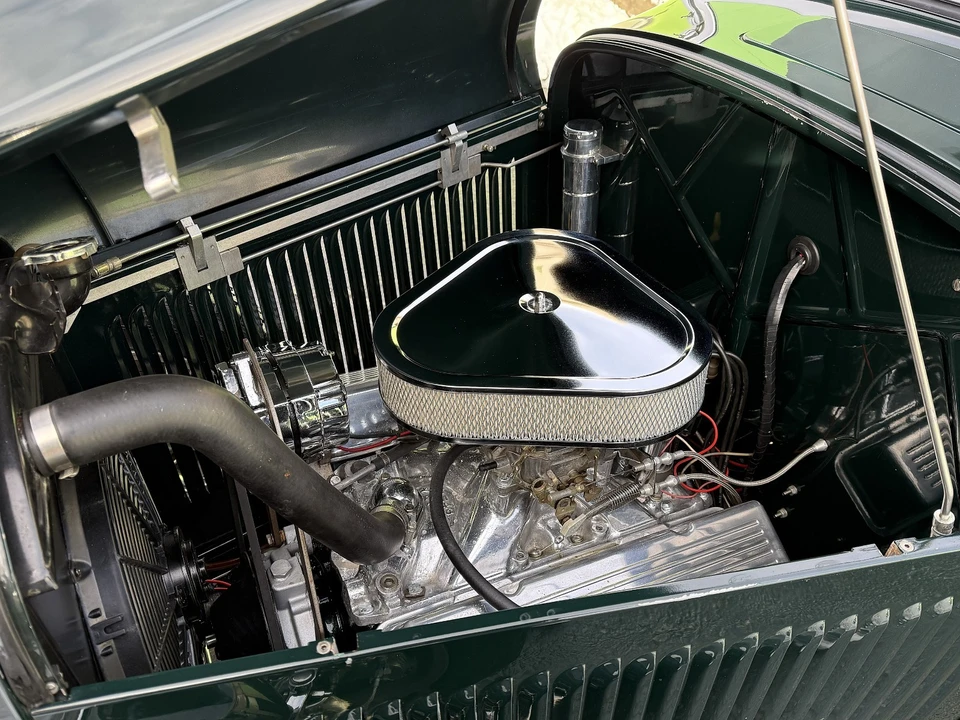 1932 Ford Model 18 & 40 - Image 15 of 21