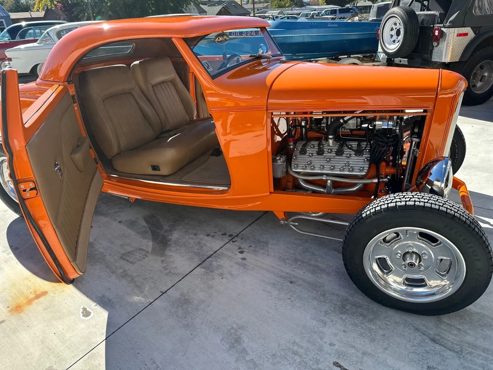 1932 Ford Model 18 & 40 - Image 16 of 18
