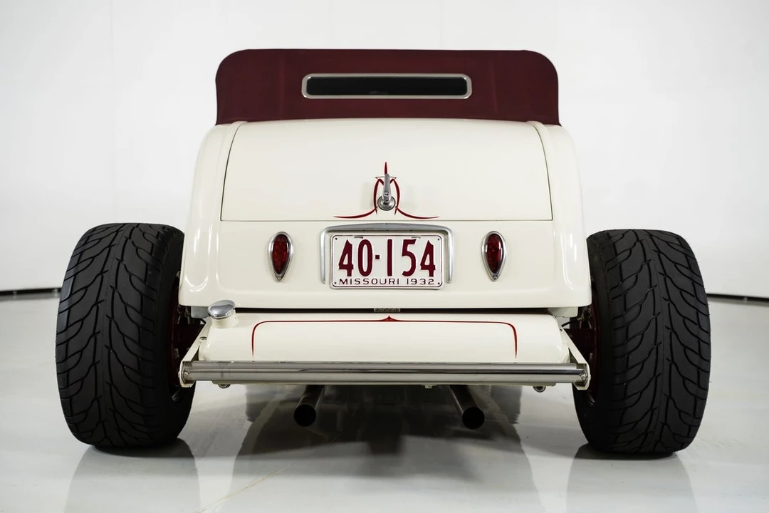 1932 Ford Model 18 & 40 - Image 10 of 31