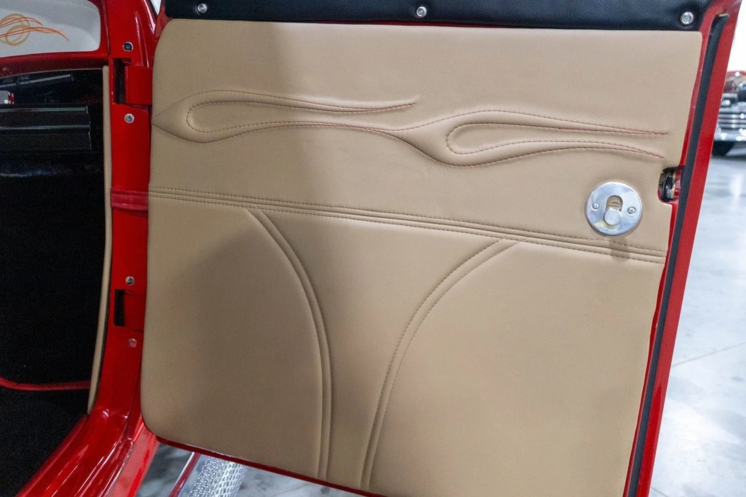 1932 Ford Model 18 & 40 - Image 25 of 31