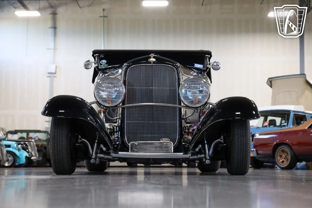 1932 Ford Model 18 & 40 - Image 7 of 12