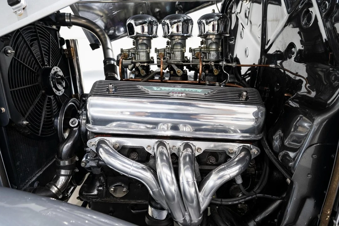 1932 Ford Model 18 & 40 - Image 19 of 21