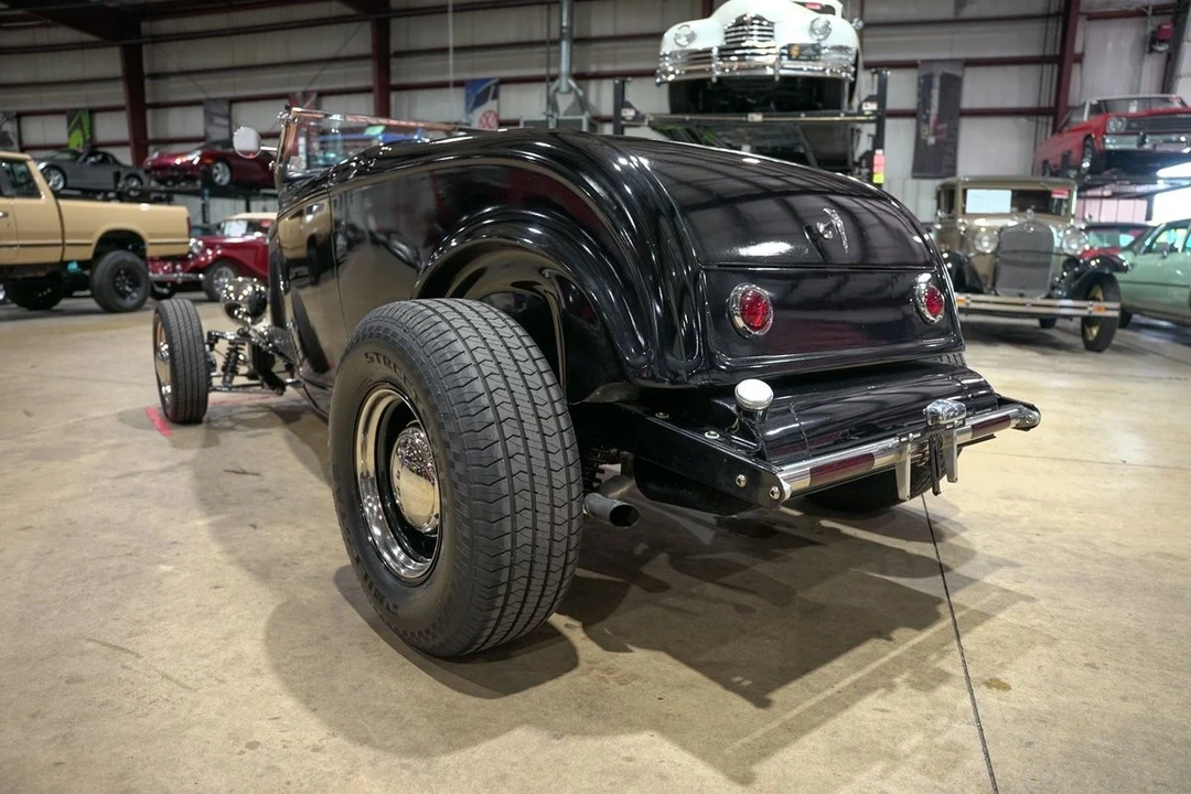 1932 Ford Model 18 & 40 - Image 6 of 12