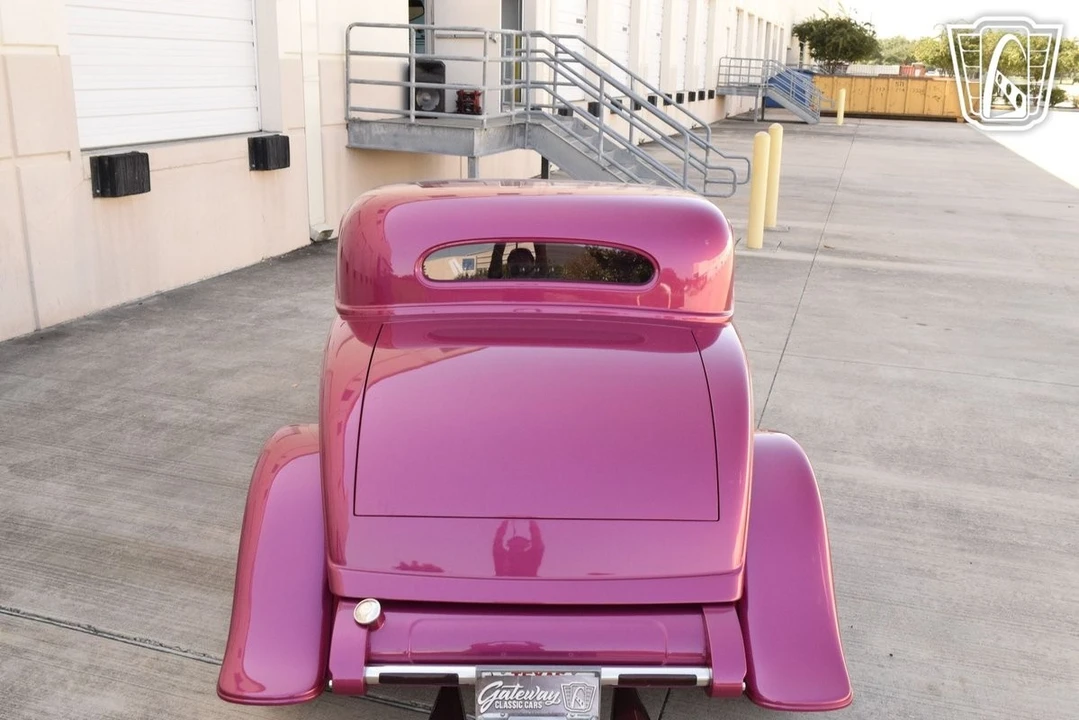1932 Ford Model 18 & 40 - Image 10 of 12