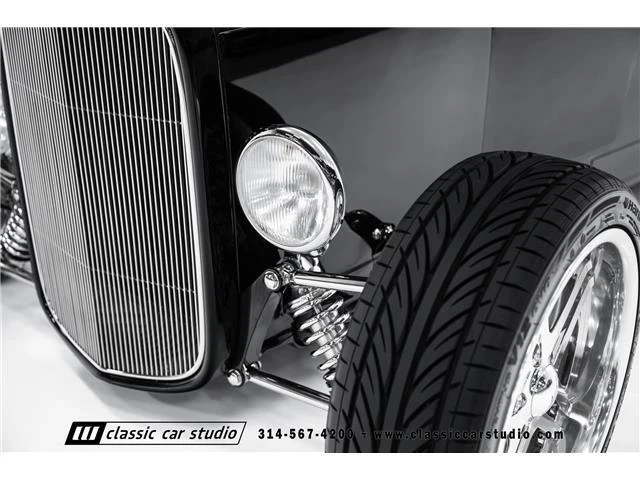 1932 Ford Model 18 & 40 - Image 9 of 21