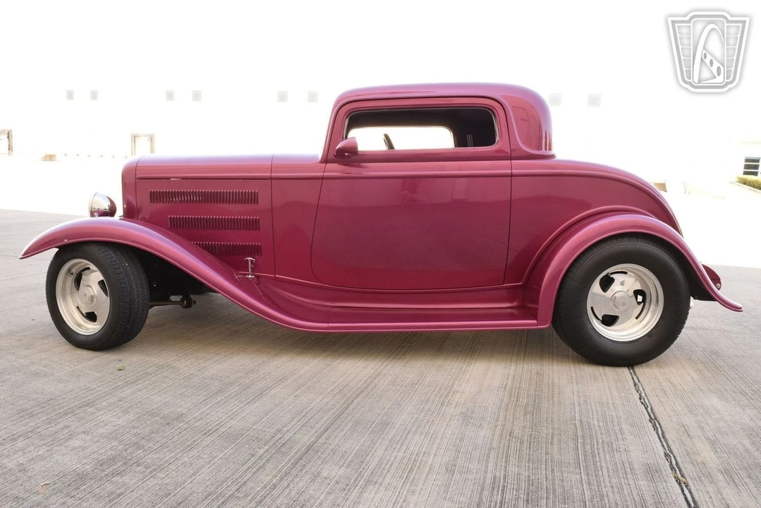 1932 Ford Model 18 & 40 - Image 6 of 12