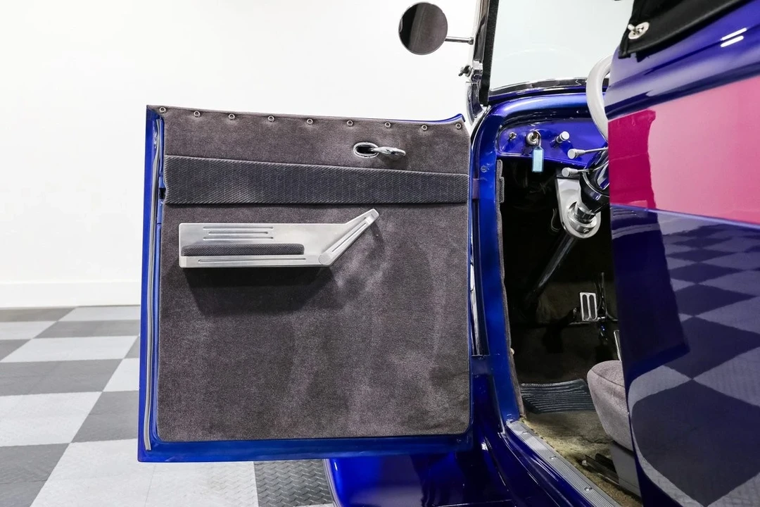 1932 Ford Model 18 & 40 - Image 16 of 21