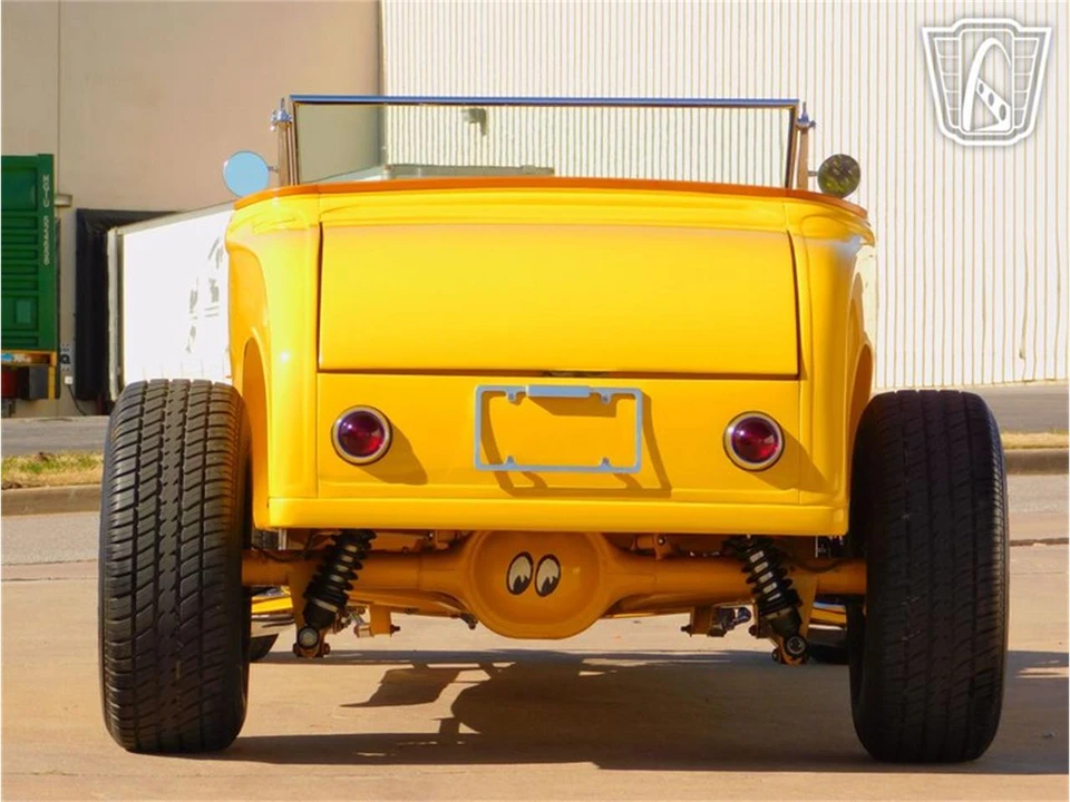 1932 Ford Model 18 & 40 - Image 6 of 31