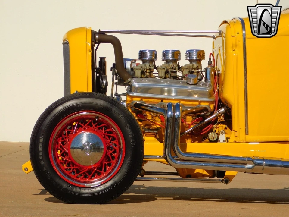 1932 Ford Model 18 & 40 - Image 14 of 21