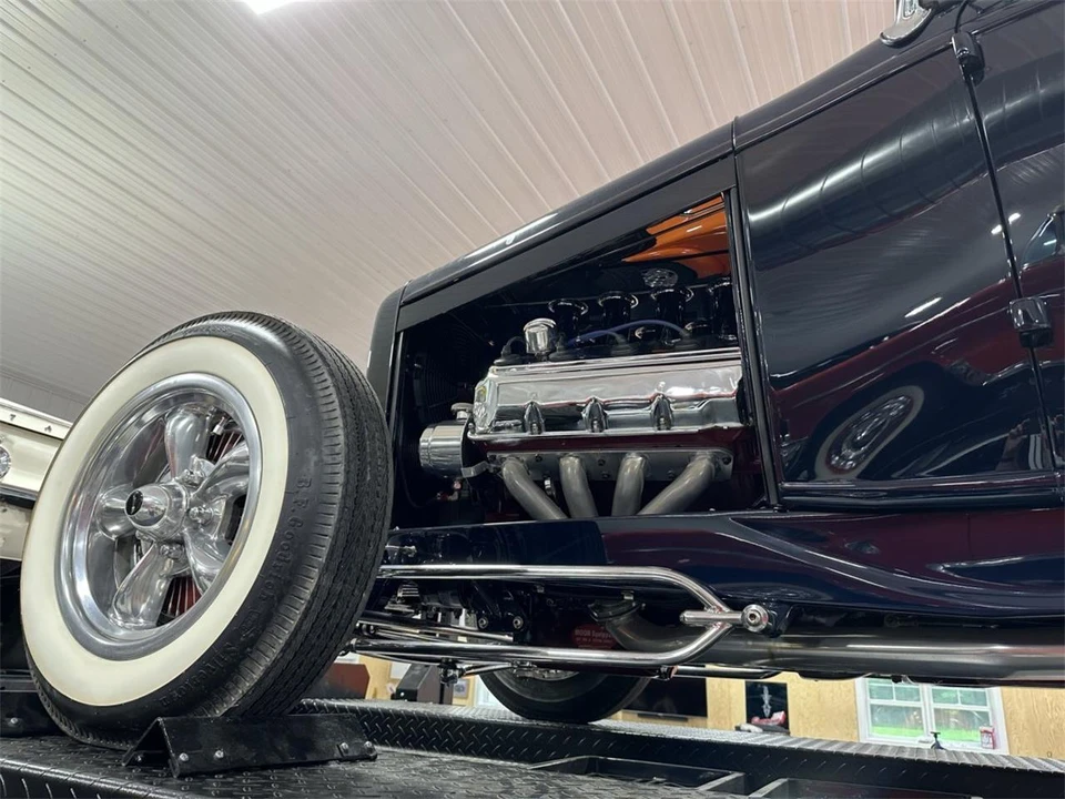 1932 Ford Model 18 & 40 - Image 7 of 31