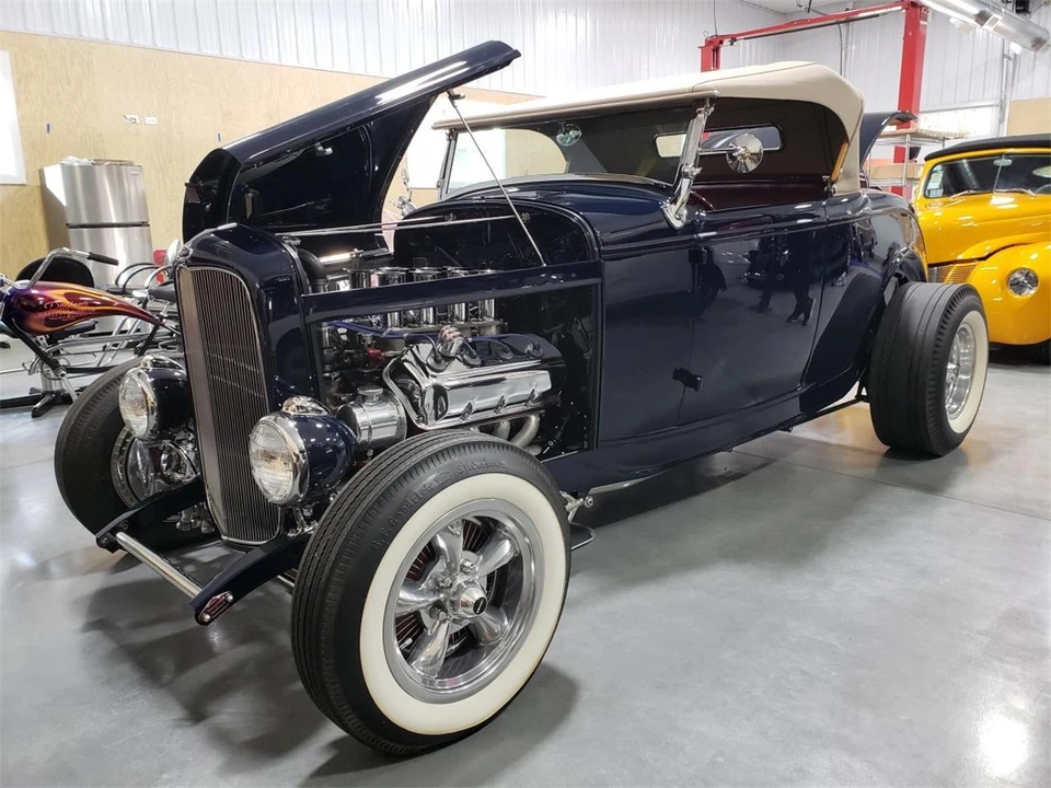 1932 Ford Model 18 & 40 - Image 10 of 31