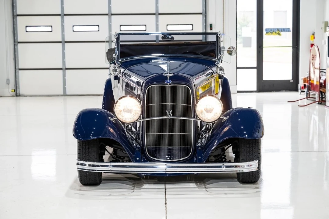 1932 Ford Model 18 & 40 - Image 9 of 21