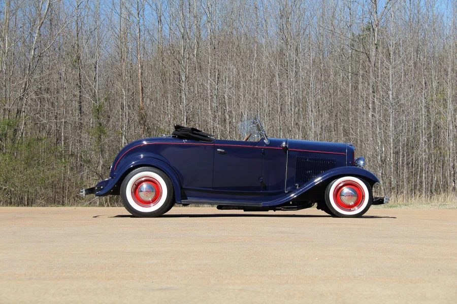 1932 Ford Model 18 & 40 - Image 2 of 31