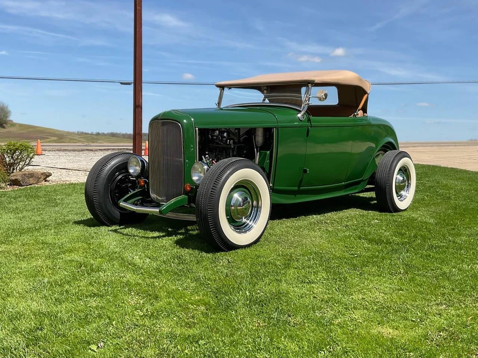 1932 Ford Model 18 & 40 - Image 2 of 31