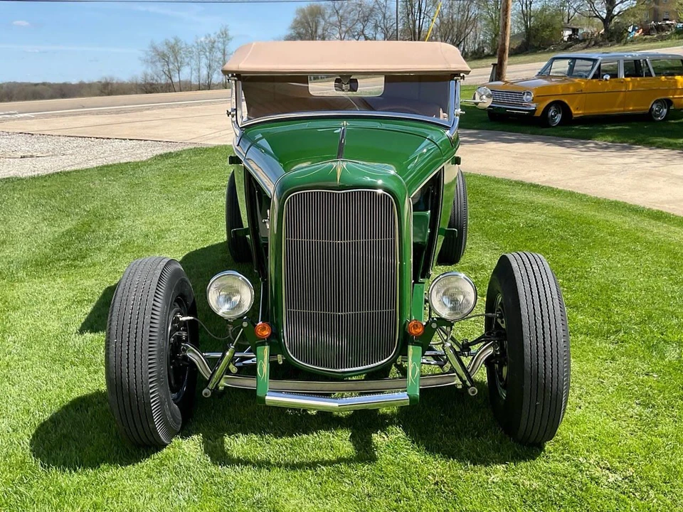 1932 Ford Model 18 & 40 - Image 6 of 31