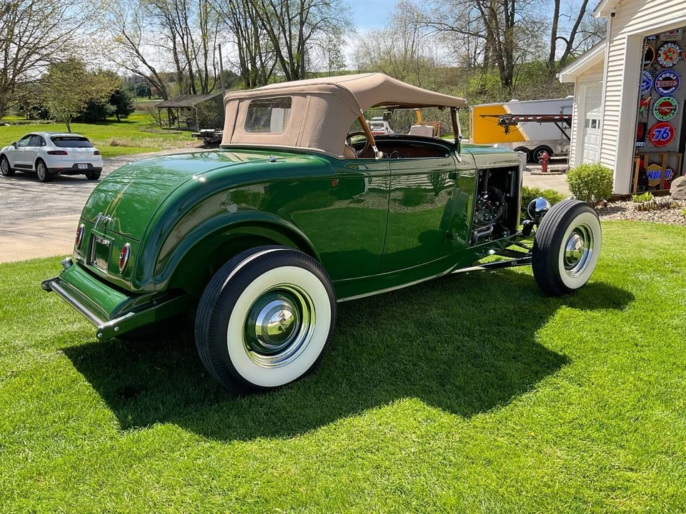 1932 Ford Model 18 & 40 - Image 9 of 21