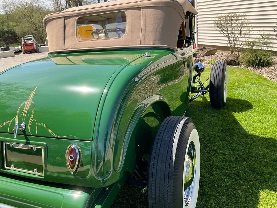 1932 Ford Model 18 & 40 - Image 12 of 21