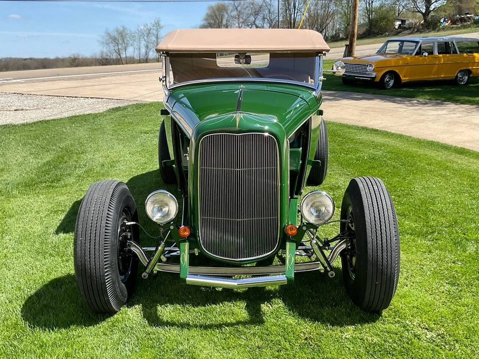 1932 Ford Model 18 & 40 - Image 6 of 21