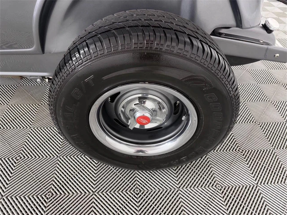 1932 Ford Model 18 & 40 - Image 22 of 30