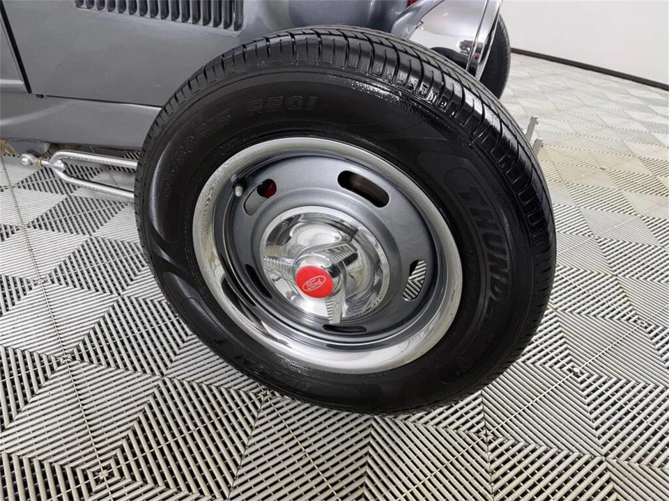 1932 Ford Model 18 & 40 - Image 24 of 30