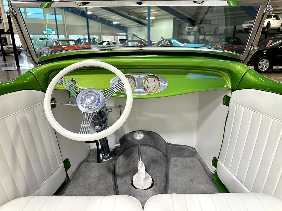 1932 Ford Model 18 & 40 - Image 28 of 31