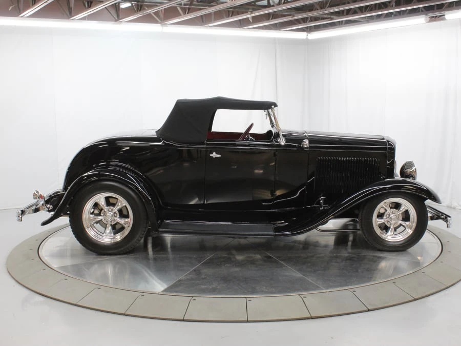 1932 Ford Model 18 & 40 - Image 16 of 31