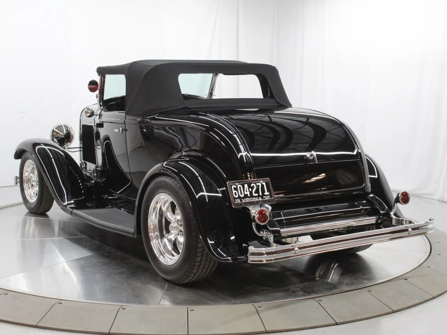 1932 Ford Model 18 & 40 - Image 17 of 31