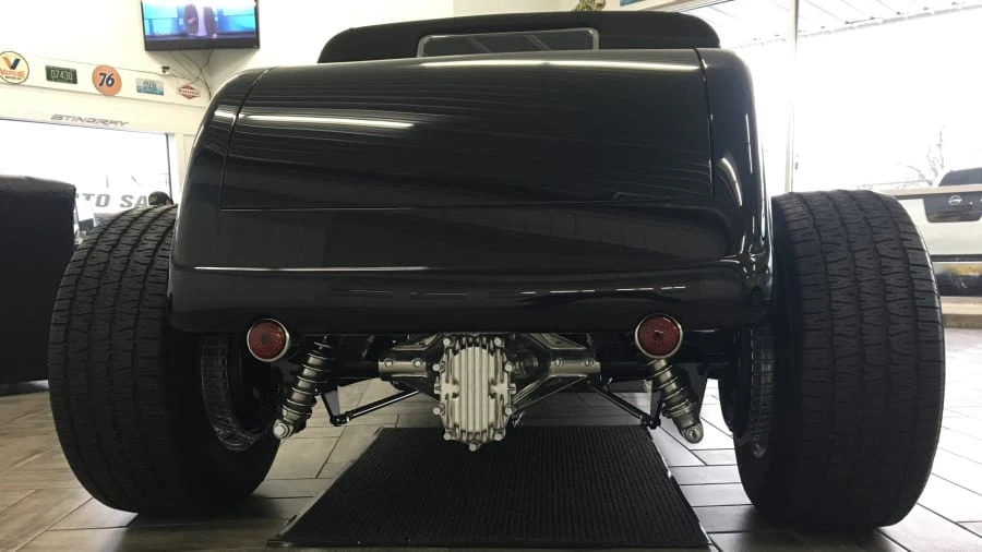 1932 Ford Model 18 & 40 - Image 8 of 10