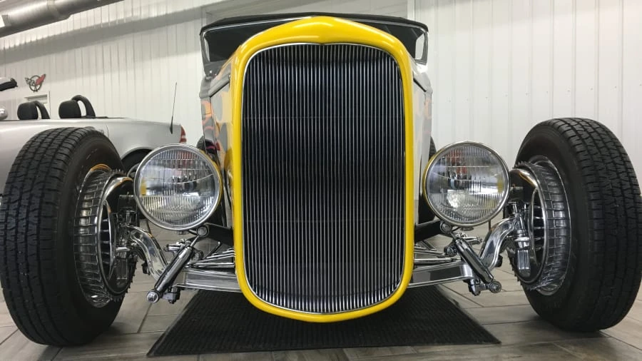 1932 Ford Model 18 & 40 - Image 9 of 10