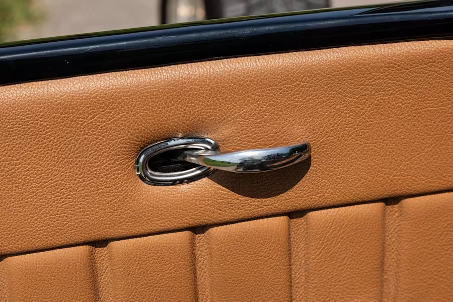 1932 Ford Model 18 & 40 - Image 19 of 26