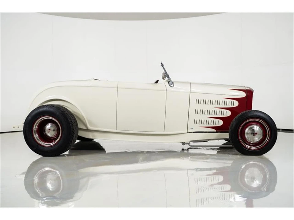 1932 Ford Model 18 & 40 - Image 12 of 31