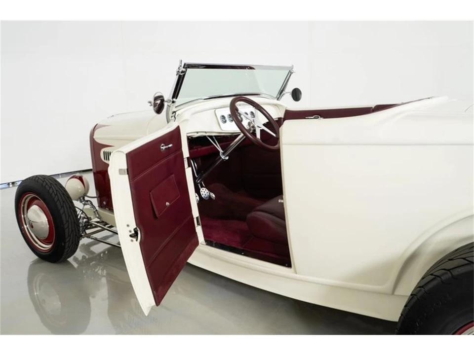 1932 Ford Model 18 & 40 - Image 16 of 31