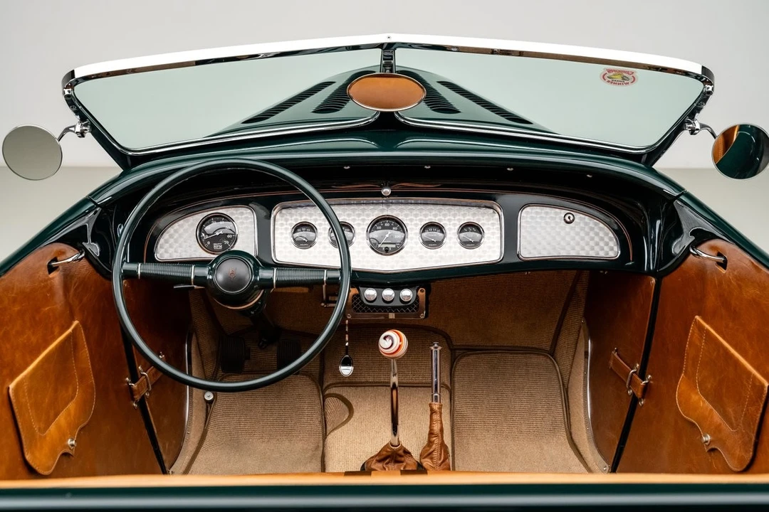 1932 Ford Model 18 & 40 - Image 4 of 31