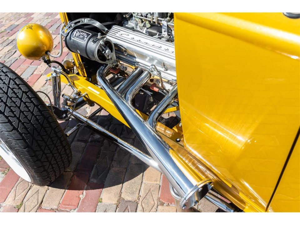 1932 Ford Model 18 & 40 - Image 12 of 19