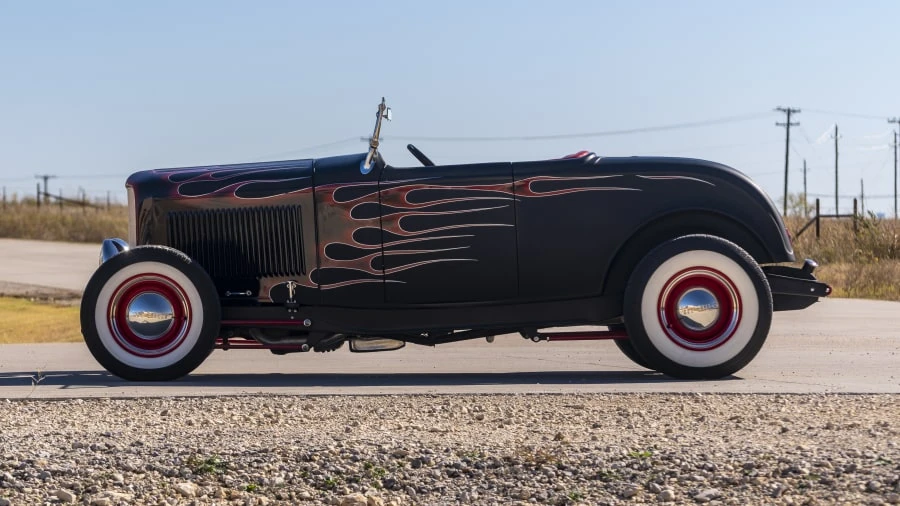 1932 Ford Model 18 & 40 - Image 2 of 31