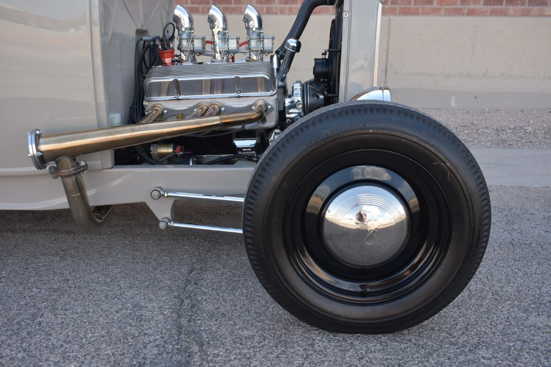 1932 Ford Model 18 & 40 - Image 19 of 21