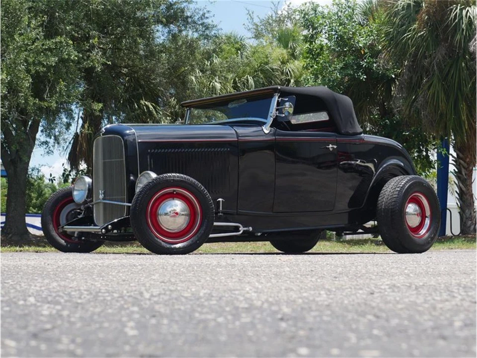 1932 Ford Model 18 & 40 - Image 4 of 31