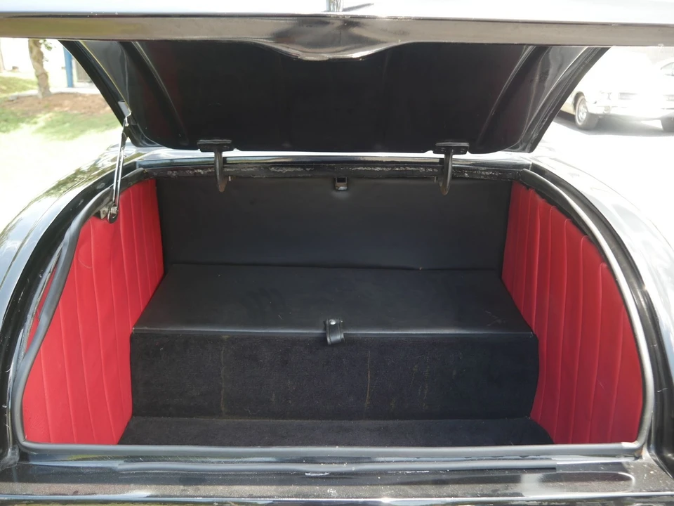 1932 Ford Model 18 & 40 - Image 9 of 24