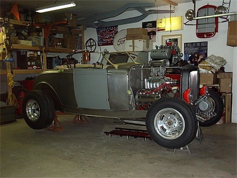 1932 Ford Model 18 & 40 - Image 20 of 31